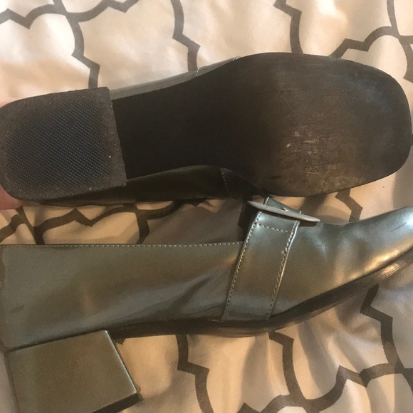 Silver Chinese Laundry loafers in silver - Picture 3 of 3